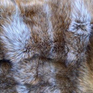 RH Ultimate Faux fur Timberwolf blanket 50x60